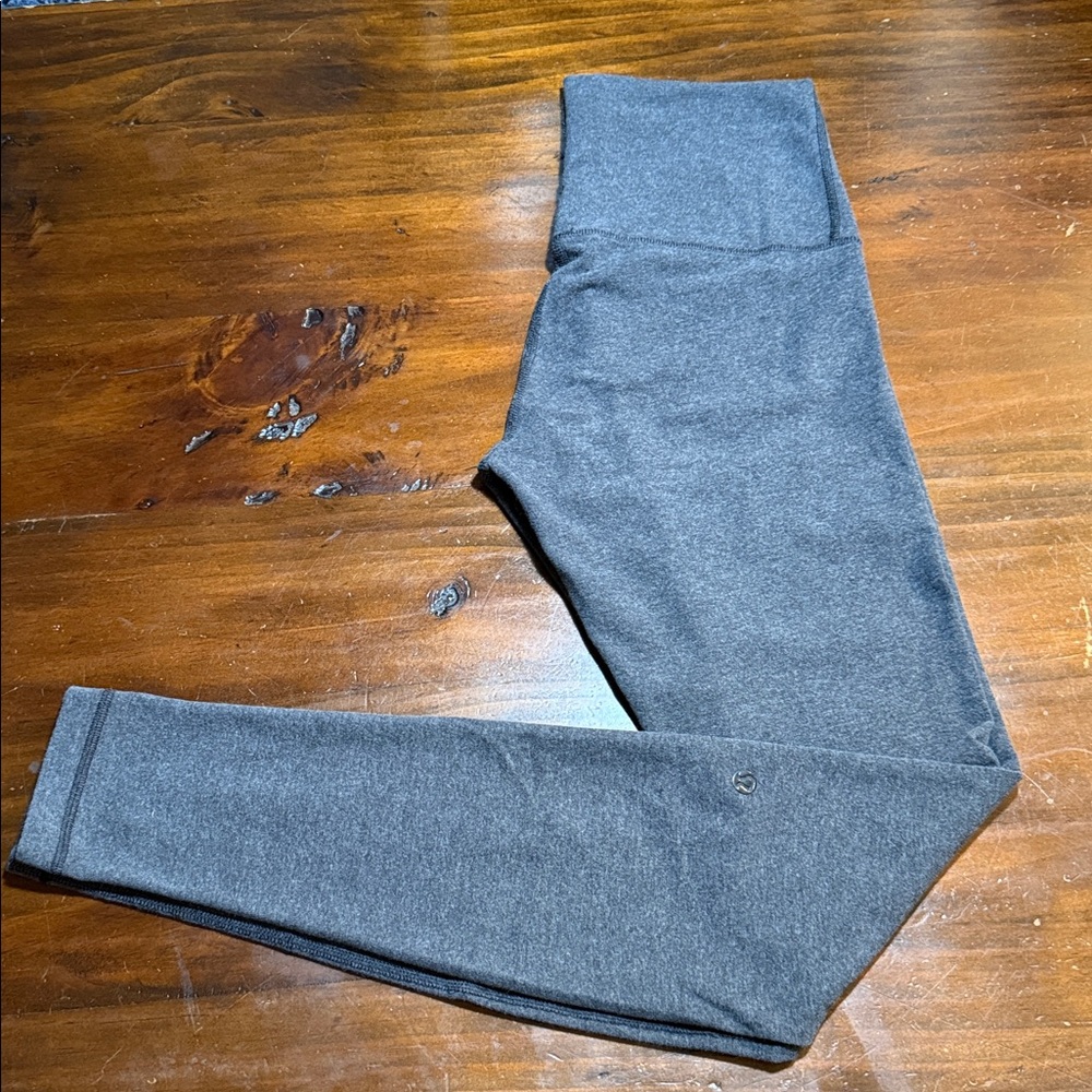 NEW LULULEMON WUNDER UNDER HIGH WAIST GRAY LEGGINGS🖤